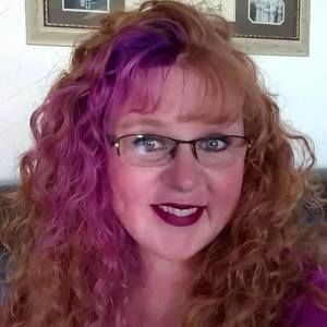 Meet your Posher, Stacey